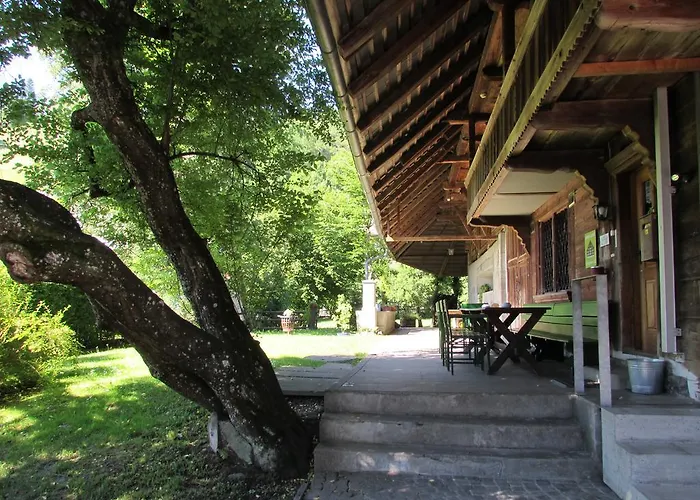 Alojamento de Acomodação e Pequeno-almoço Emme